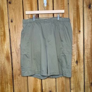 Vintage Green Nike Cargo Shorts